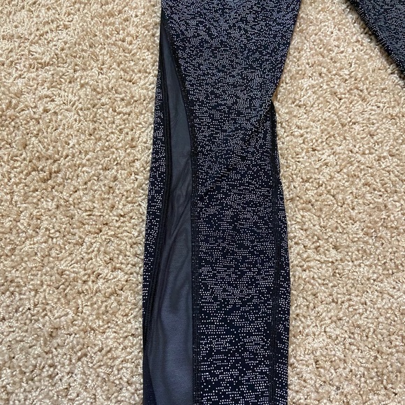 Lululemon 7/8 leggings - Picture 3 of 4